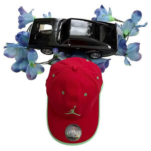Jordan NWOT Red Baseball Cap Kids OSFM (8-20)